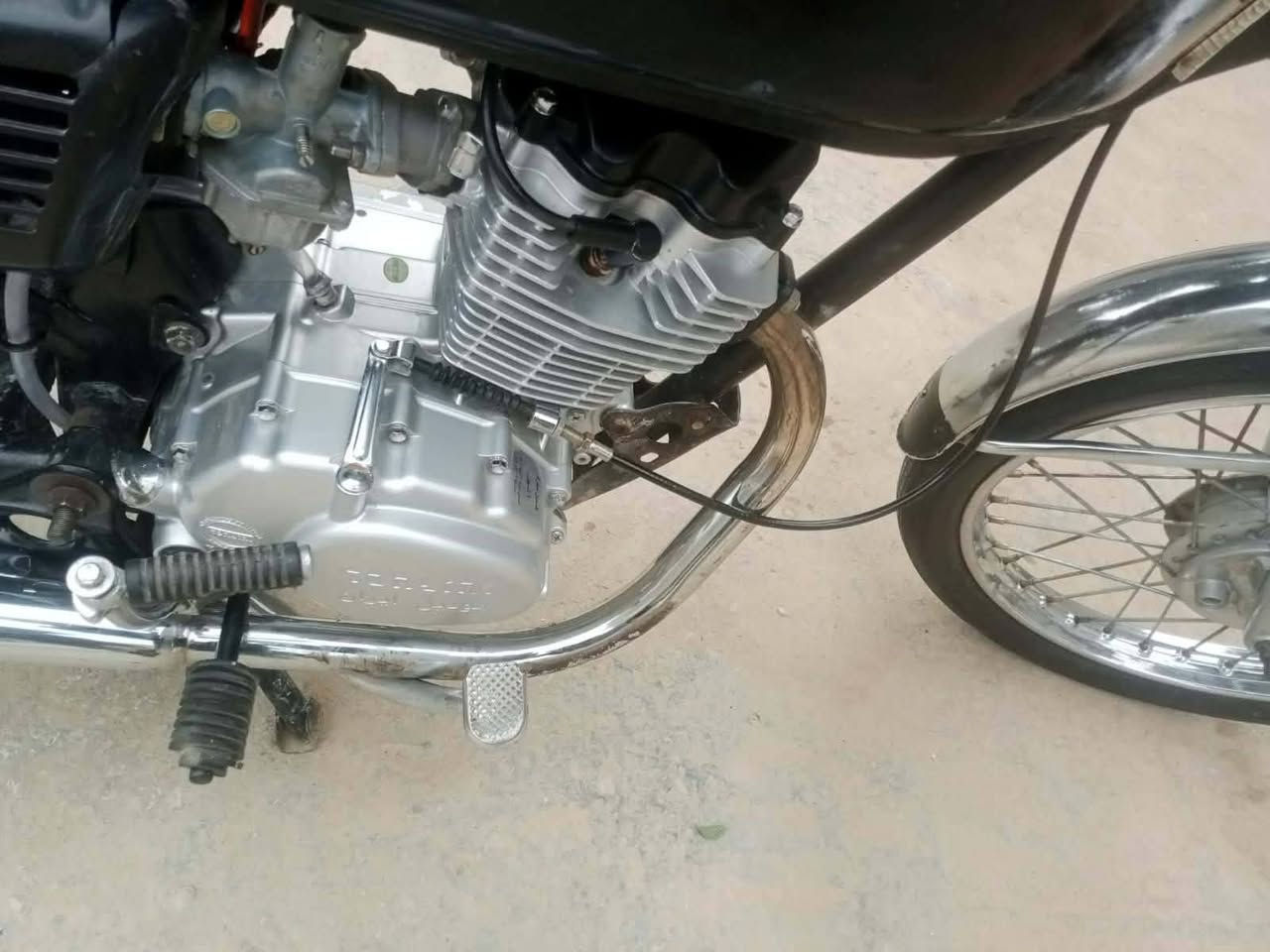 السلام عليكم دراجه (كـلــك كـلـك) تعمير 2025 اتفيلس ما امفيلسه دراجه انضف من الصوره كله تعمير بعده ع السحگ السعر 525 وبيها مجال مكان بين الشطره والغراف فرع المشاخيل ***********
