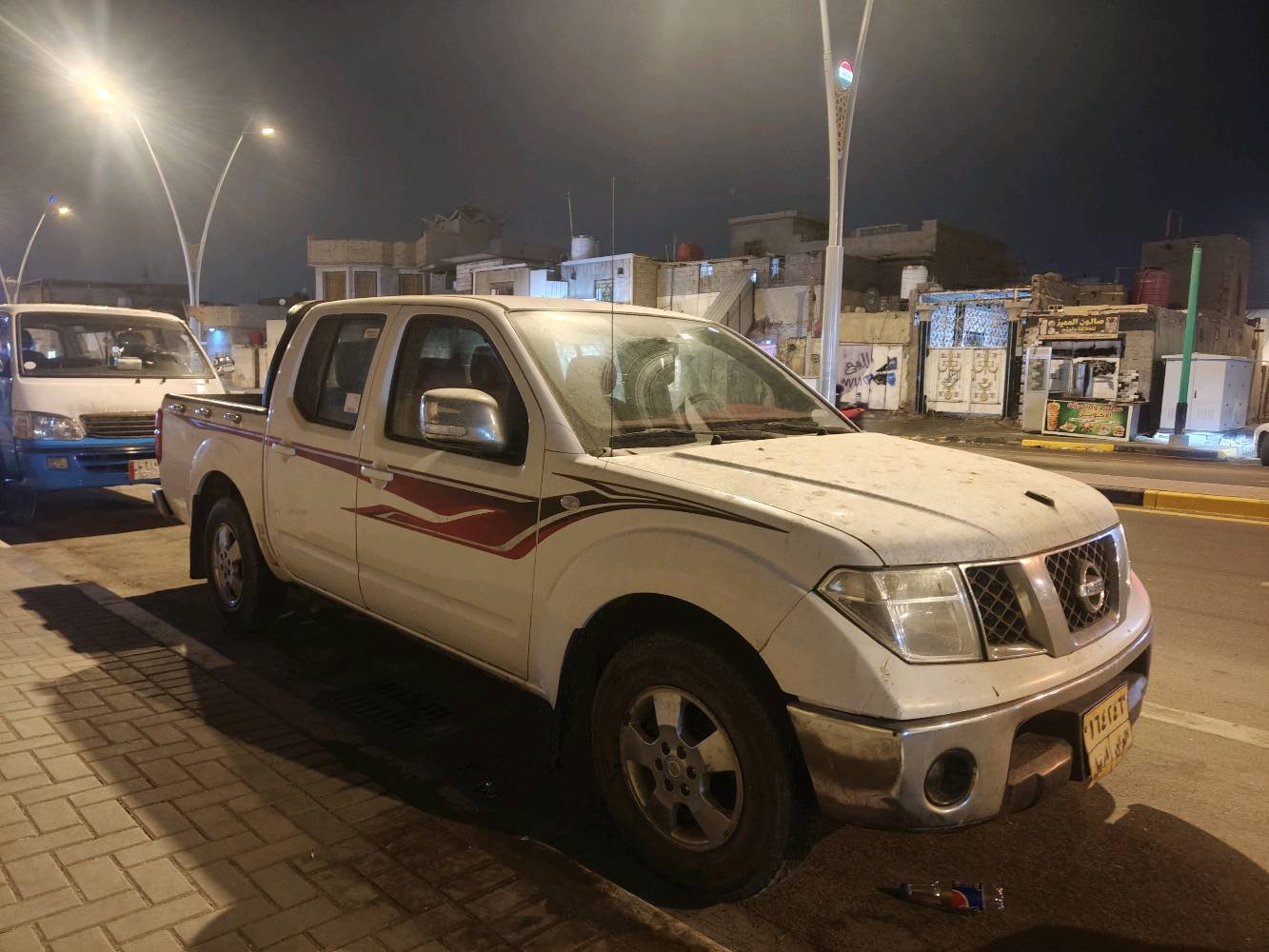 سلام عليكم بيكم نيفاره للبيع 2015 كير وتماتيك خابر وتدلل مكاني بصره