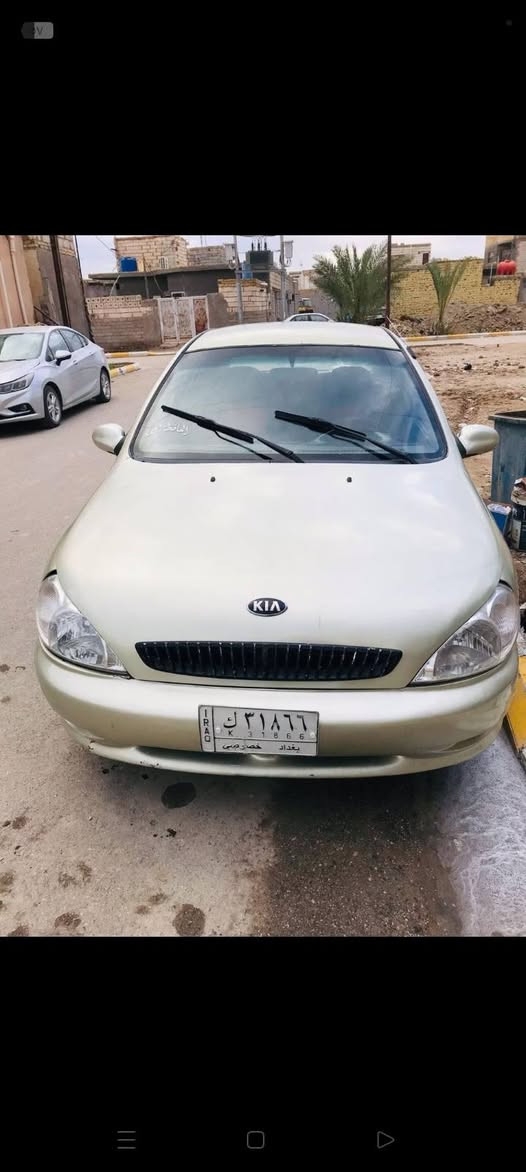 سلام عليكم اخوان عندي كيا ريو موديل 2001 كير محرك مكفول مصبوغة جماله بدون ضربه سونار ضوئي موجود مراوس كورلا بيضه نضيفه الي عندك مكاني ناصريه مركز مداور وين مايعجبك بسمي رقم بغداد نضافه فولل السيارة رقم ***********
