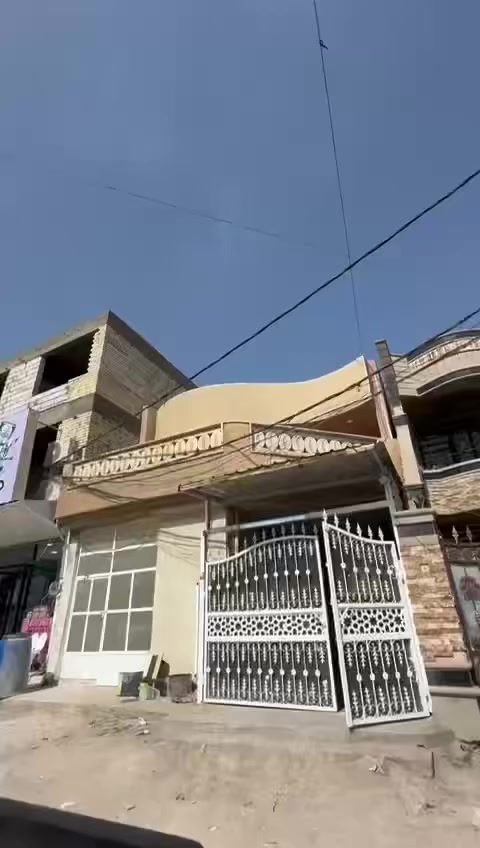 “فرصة مميزة للإيجار بموقع حيوي 👌
موقع تجاري
العقار مناسب مجمع طبي، مركز تجميل، جيم نسائي، شركة أو أي نشاط تجاري.

المساحة واسعة ومقسمة بشكل عملي،
عدد الطوابق: (طابقين)
عدد الغرف: (٥ غرف)
محل خارجي
مساحته الكليه ١٦٥ متر 
واجهه ٨
واجهة واضحة وتصلح لوحة إعلان،
وقريب من الخدمات والشارع الرئيسي.

للاستفسار مراسلة خاص أو اتصال ع الرقم الظاهر.” 
***********
***********
***********
⸻
