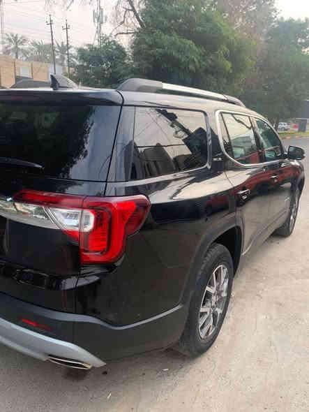 السلام عليكمGMC Acadia SLE 2022T
ماشية 60الاف
فول مواصفات للأخير عدا الفتحة  
٧ راكب - ٣ قطع تبريد
محرگ 2000 تيربو  
‏‎فور ويل(AWD) - كشنات جلد - تشغيل عن بعد
- نقاط عمياء - رادارات (360) امامي خلفي جانبي - 
صندوق كهرباء ( ويفتح بالرجل ايضا ) - سستم صوت (bose) - تدفئة كشنات - كشنات كهرباء
‏‎تحديد مسار - اوتو ستوب - توقف ذاتي عند الاقتراب من السيارات - قفل تلقائي - مراية تعتيم ذاتي + اشاير  - سايد بريك بصمة - فول تحكمات ستيرن - اضاءة العالي اوتو - لايت ٣ عدسات - منظومة زنون بلادي  
‏‎وبعد بيها هواااي مواصفات
 الحادث واضح بالصور 
‏‎سعرها 225
***********
بغداد الجادريه
