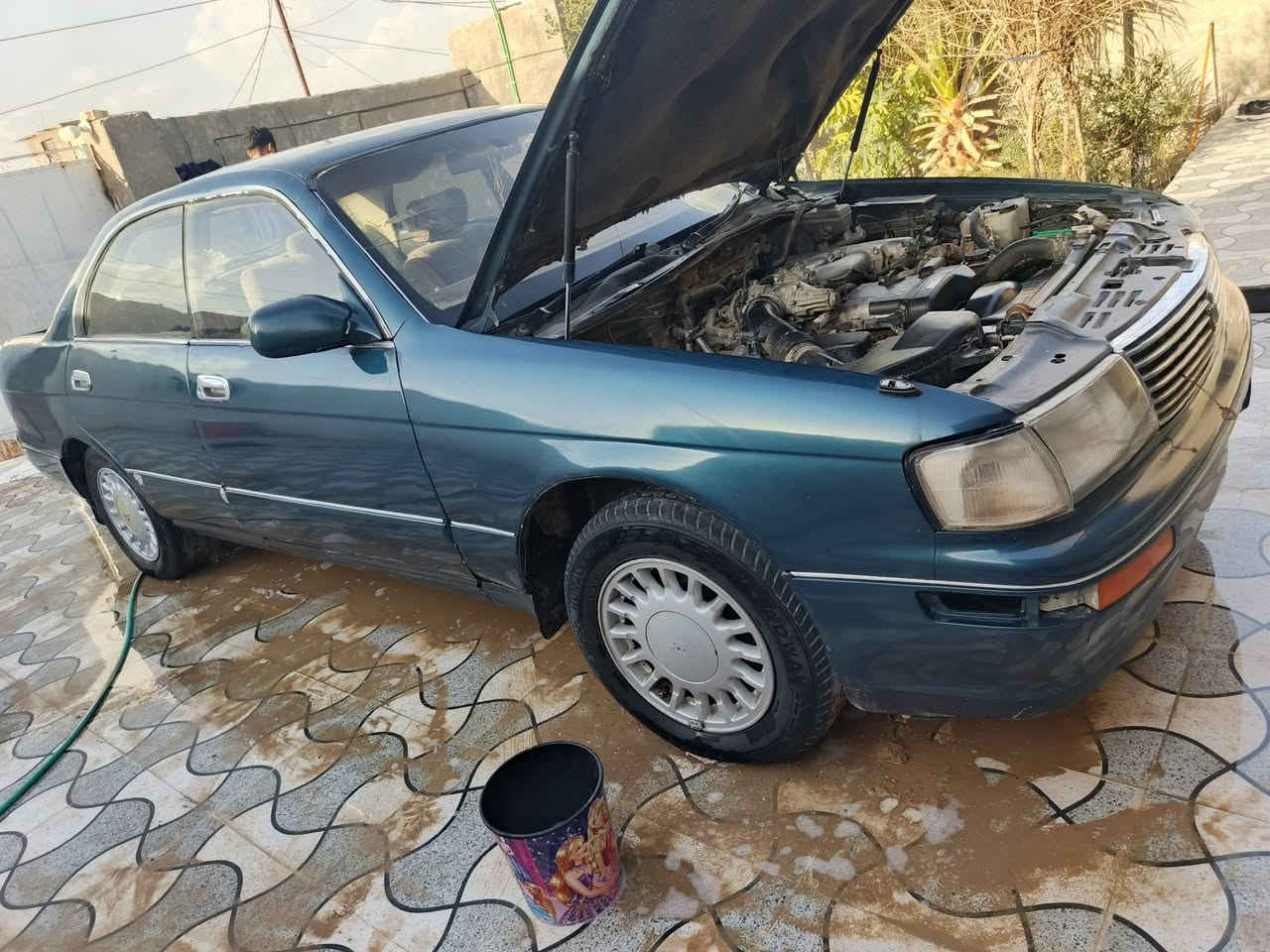 سيارة بطة موديل 92 مكينة وكير 3000 تبريد شغال تحويل ثاني سيارة باسمي رقمها نينوى ما متواجد عالفيس *********** المكان واسط الكوت السعر 40 وفيها مجال بسيط
