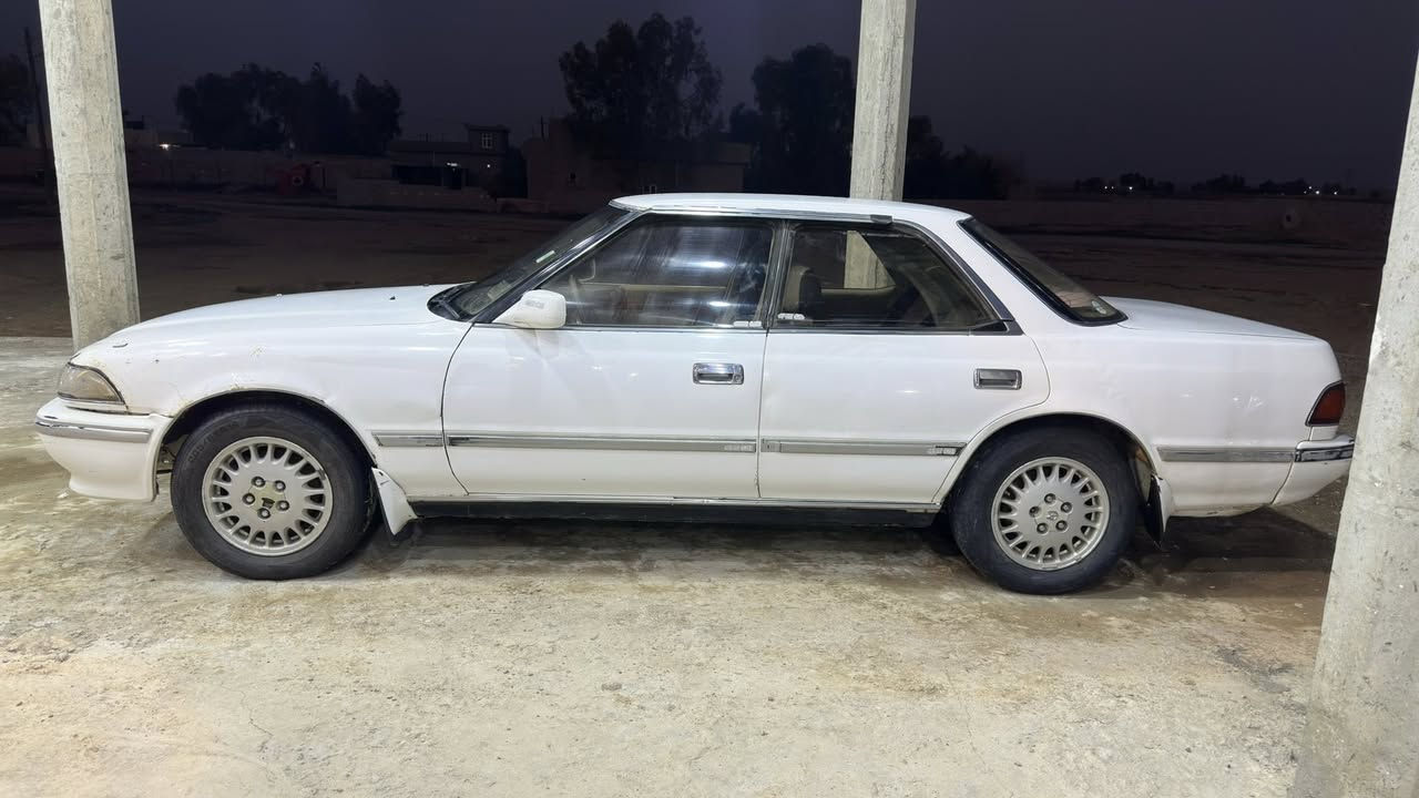 السلام عليكم ... مارك شطح موديل 1992 محرك 2.5 بطة دشبول مبدل حلو وجديد تبريد + تدفئة لا صرف لا بخار مكينه نظيفه كلش جام كهربائي تايرات 2 جدد شلعة قويه ترايك لوين متريد *********** السعر 38 مجال قليل ❤️
