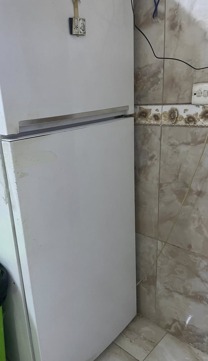 سلام عليكم مجموعة غراض للبيع لداعي السفر


**إذا كنت صاحب هذا الإعلان وتريد حذفه لأي سبب، رجاءا أرسل رسالة إلى الدعم الفني**