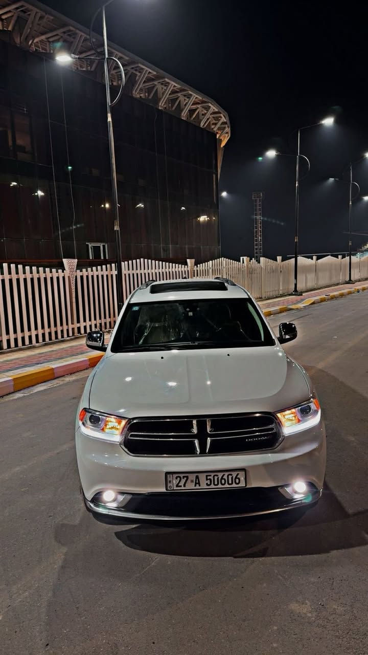 دورنكو. 2017.  اصل  فول سياره 

وارد امريكي 

ماشيه ٦٣  سياره جديده معنى الكلمه 

فقط جاملغ امامي ايسر مبدل  وجاملغ الخلفي بيه رشه بسيطه 
باقي سياره كفاله 👍🏻

نظافه فول. 

كينه مكينه  👍🏻👍🏻

غرفه بيجي.  كشنات بيجي  
 ٧ راكب.


**إذا كنت صاحب هذا الإعلان وتريد حذفه لأي سبب، رجاءا أرسل رسالة إلى الدعم الفني**