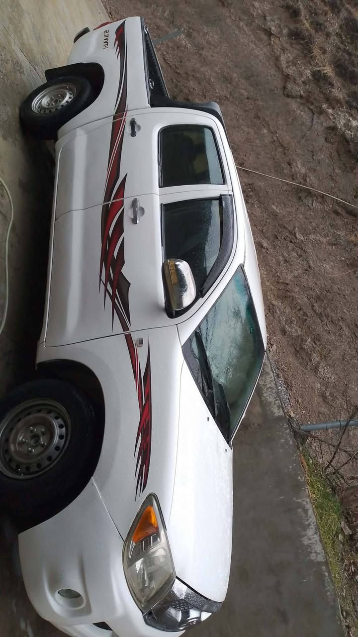 سلام علیکوم 
فەخامەتی سەیارەم بۆ هێناون

مەرزێ 2010ساخ ساخ فەلاحی
مەکینەوگێڕو اکسل بەشەرت
 تەبریدوپاوەر 
کارەبای  وبرێک هەموی بەشەرت  
4تایەی لۆک
بێدەعم لێدراوی نمونەی جوانی 
یەک دینار مەسروفی نییە

بۆیاخ بەشەرت نییە.
نرخ:83کەمێ مەجال
***********
***********
