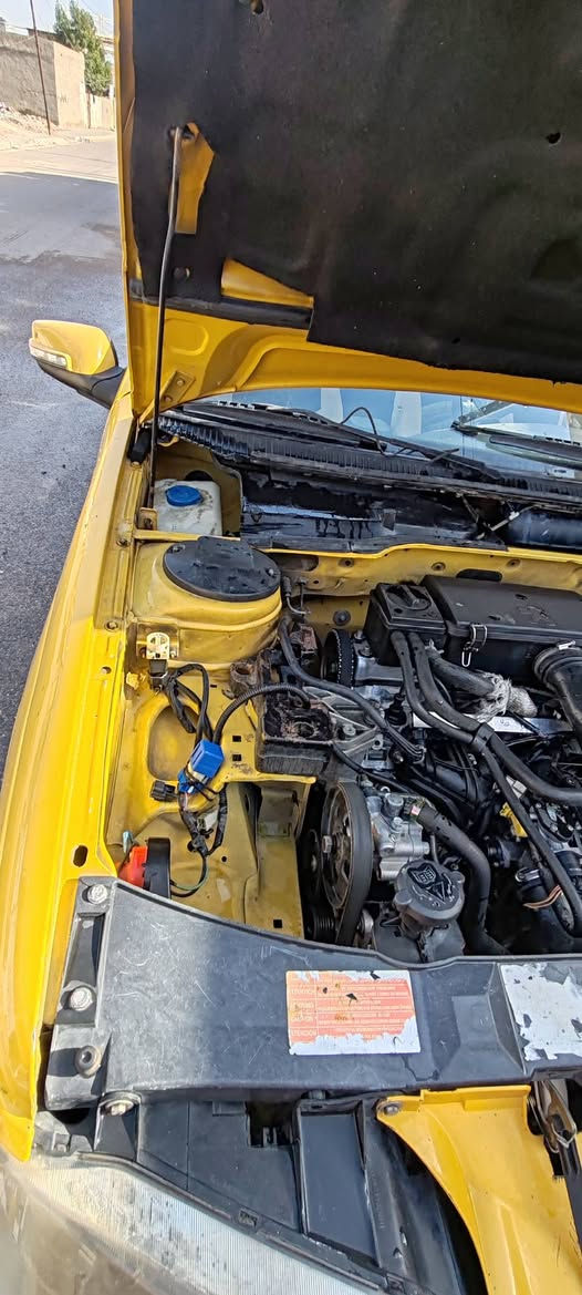 سلام عليكم ورحمة الله وبركاته مساء الخير اخواني بيجو بارس موديل 2015للبيع
لايوجد ضربه فقط بنيد مبدل مكينه 1800جديده كير جديد
***********
