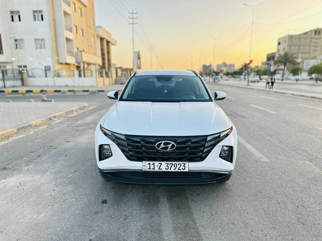 ياالله للبيع توسان ٢٤هايبردبغداد بدون صبغ الي يريد الحادث رقم الشاصي موجود بل منشور ماشيه 25الف السعر 205بيه مجال بصيط.   ***********
