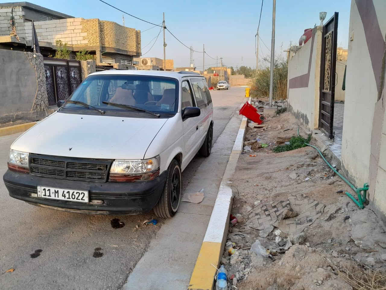 السلام عليكم
سيارة دوج كلايزر  كرفان ٧ راكب موديل 95  رقم بغداد انكليزي سنوية الى 2026 الشهر السابع  راعيهة موجود يمي كير ومكينة مكفولات خير من الله كير اوتو حدادية جديدة تخم تاير باتري جديد سيارة  نظيفة السعر 38 وبيها مجال للشراي اتصل ودلل مكان كربلاء طويريج ناحية الخيرات 
***********
