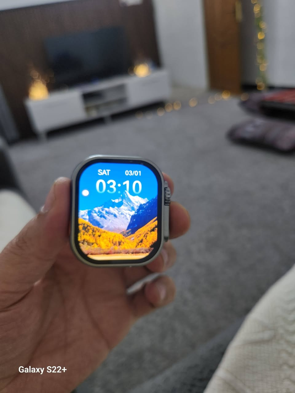 ساعة فول واحد من لى واحد
ذاكرة 256 عشوائي 32
سيم كارد
كامرة
شاشة اوملد
تشغل كل تطبيقات التواصل الاجتماعي
يم اعلى سعر ابيع


**إذا كنت صاحب هذا الإعلان وتريد حذفه لأي سبب، رجاءا أرسل رسالة إلى الدعم الفني**