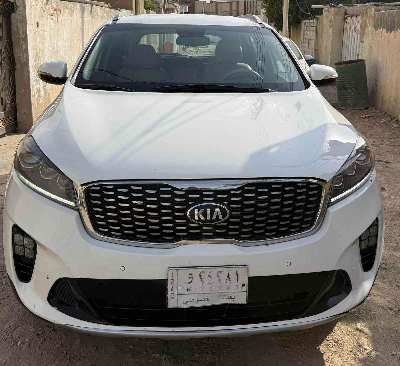 السلام عليكم...

للبيع...نقد فقط  اعتذر عن الاقساط 

بسعر 215$

كيا سورنتو 2018 خليجي رقم بغداد مشروع وطني ماشية 193 الف كيلو متر السونار مالته مرفق ويا الصور 

شرط التحويل والغرامات

✳️محرك 6 v

✳️كير اتوماتيك بدون اي عيب مال بيت"

السعر 215$💸

تايرات 4️⃣ جديدة 🆕 

مكان السيارة صلاح الدين / سامراء

رجاءً ما أقفل سعر بالتلفون تعال وتدلل 

للاستفسار  *********** سامراء, صلاح الدين
