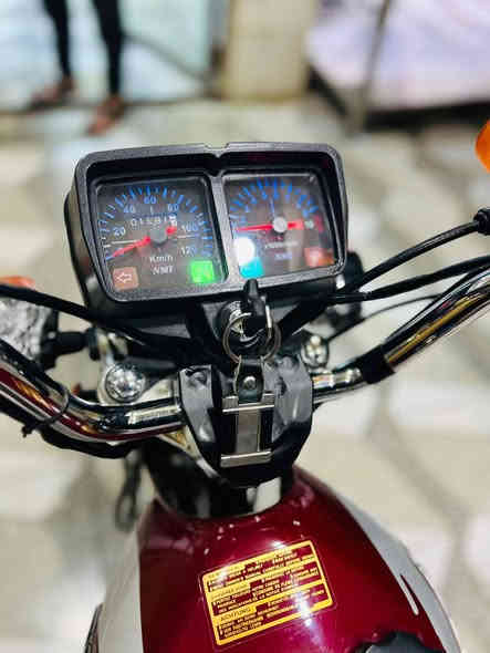 السلام عليكم شلامجه وراق 23 كفاله عامه سعر 1300 مكاني سماوه الرميثه
***********
