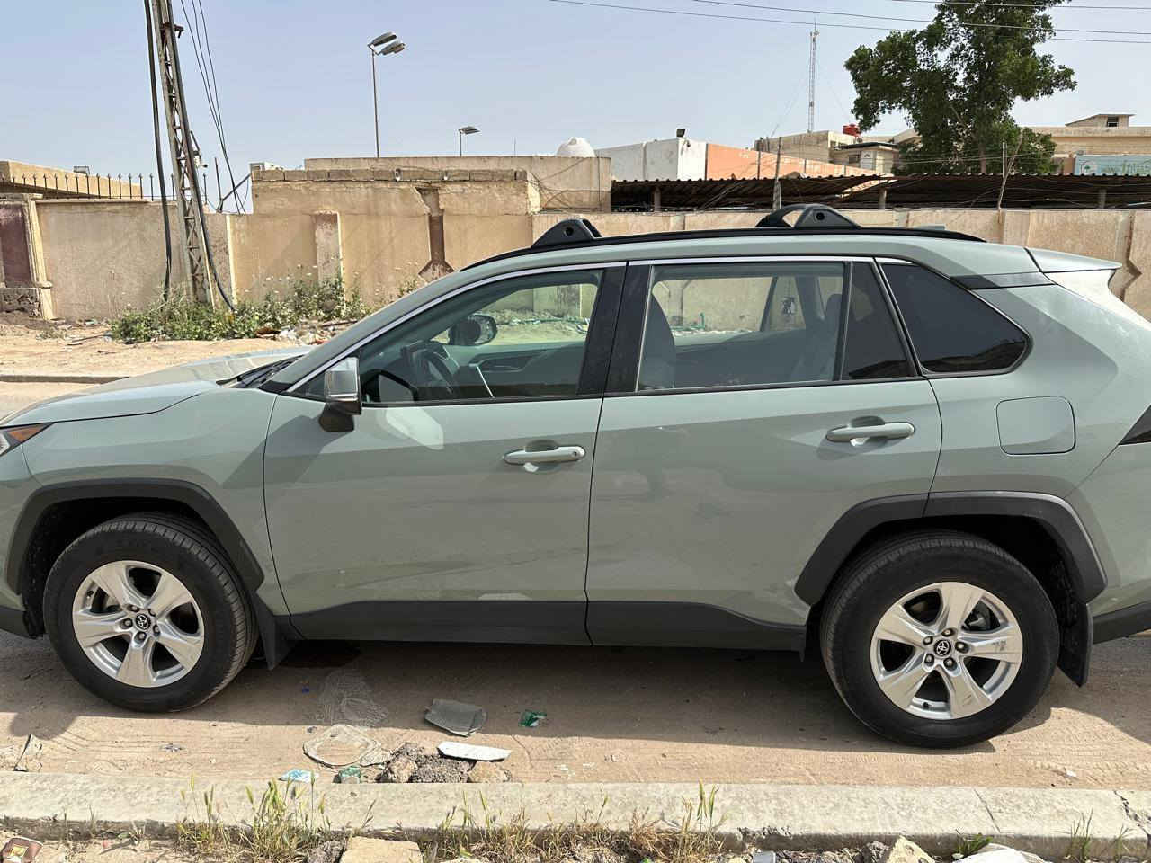 السلام عليكم راف فور موديل ٢٠٢٠ بانزين وارد امريكي

اللون : سمنتي

عداد المسافة : ٧٤٠٠٠ كم

حجم المحرك : 2.5L ( 4.سلندر )

ملاحظة السيارة : فقط جاملغ صبغ ايرباك بردة طاك ومسوي مقاومة
السعر : ٢٢٥  وبي مجال 

المواصفات : 𝐗𝐋𝐄

فتحة سقف 
كيج الكتروني 
شاشة كبير لمس
كاميرا
‏ابواب  بصمة
‏‎بصمة تشغيل 
هاند بريك بصمة
اوتو هولد (𝐀𝐔𝐓𝐎 𝐇𝐎𝐋𝐃)         
اوتو ستارات (𝐀𝐔𝐓𝐎 𝐒𝐓𝐀𝐑𝐓)
اوتو ستوب (𝐀𝐔𝐓𝐎 𝐒𝐓𝐎𝐏)
رادار امامي (تحديد مسار)
‏‎رادار جانبي (نقاط عمياء)
‏‎رادار خلفي (التحذير من الاصطدام)
‏‎حساسات امامي
‏‎حساسات جانبي 
‏‎حساسات خلفي 
نظام (𝐄𝐂𝐎)
نظام (𝐍𝐎𝐑𝐌𝐀𝐋)
نظام (𝐒𝐏𝐎𝐑𝐓)
نظام (𝐒𝐍𝐎𝐖)
نظام (𝐌𝐔𝐃 & 𝐒𝐀𝐍𝐃)
نظام (𝐑𝐎𝐂𝐊 & 𝐃𝐈𝐑𝐓)
تحكيم ستيرين
استيرن هيتر
كشنات كهربايي 
كشنات هيتر
تبريد قطعتين
صندوق كهربائي
لايتات (𝐋𝐄𝐃) 

مكان السيارة الغزالية 
اتصال أو واتساب  ***********
