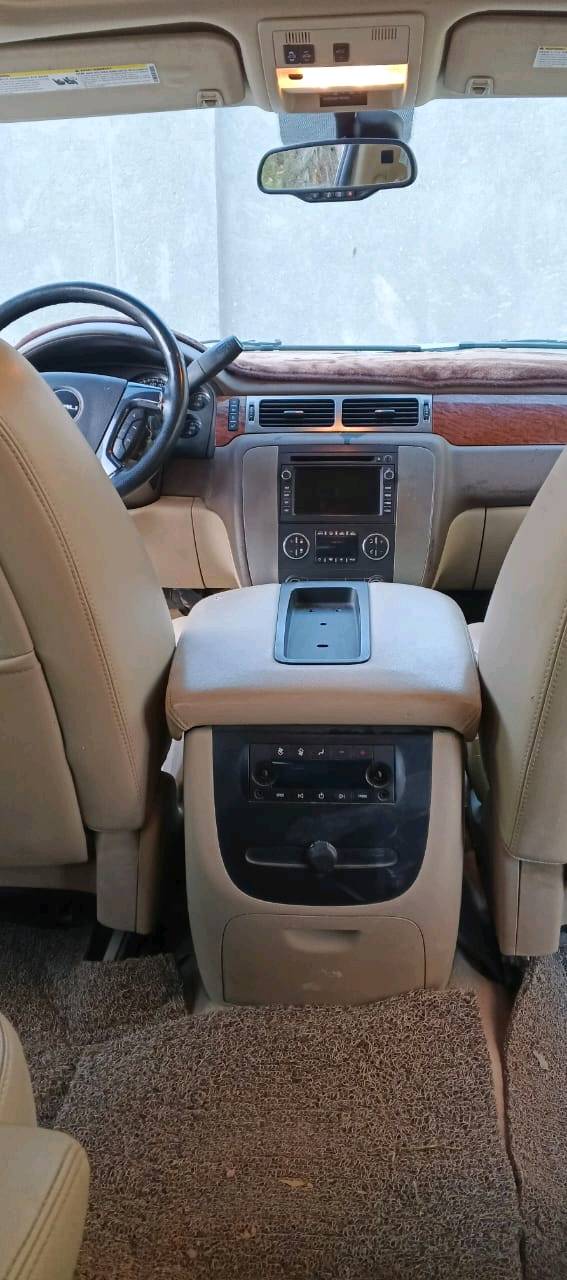 جمسي يوكن ابتر ادوات ادوات ادوات ٢٠٠٧ متؤام شمالي
مكفوله من الگصه والسرقه والعشائر
فول مواصفات
سلايد روف شاشه كامره حساس خلفي جنطة كهربائيه تحكم استيرن جهتين مرايه كهربائيه
كشن ملكي منفصل
كشنات جلد كهربائيه
ميموري كشنات
مري كهربائيه
دواخل بيجي عسلي
دفع رباعي
ثبريد ثلاث قطع ثلج
السيارة جاهزه 