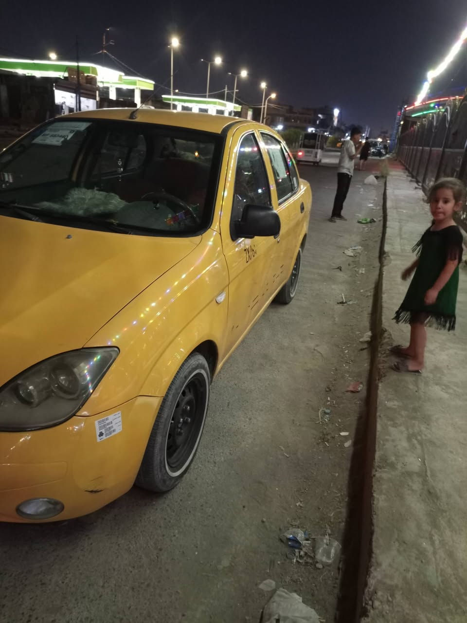 سلام عليكم طيبه موديل 2015 كير و محرك مكفولات تبريد ثلج سياره مابيه لاضربه ولا صبغ سياره جاهزه مكان سياره بغداد سعر34 بيه مجال***********
