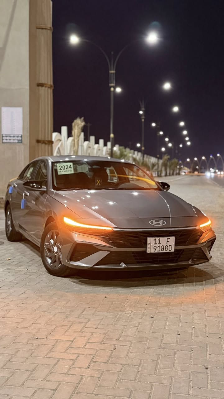 النترا 2024
وارد أمريكي تقرير تعمل وتسير
. بصمة تشغيل عن بعد 
. كاميرا خلفيه 
.رادار امامي وخلفي 360درجه
.قياده ذاتيه مثبت سرعة 
.ثلاث انظمه قياده 
.سايد بريك دكمه 
.تحديد مسار توقف ذاتي 
رقم بغداد حره باسمي تحول ثاني يوم
سياره كفاله عامه ماشيه 20الف ميل بحاله الزيرو 
بصمتين أرضياتها بالصندوك بعدهن بالنايلون حيل جديده 
*********** واتساب فقط
السياره هايبرد 
السعر 175$
