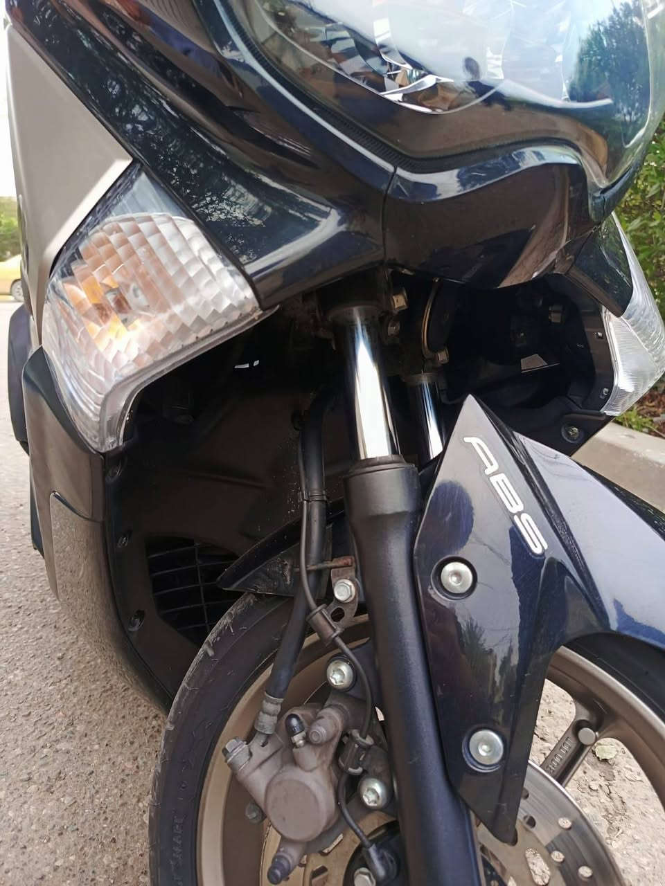 السلام عليكم 
انضف N MAX
دراجة جديدة واحله من الصور 
ماشية 12 الف اي بي اس خلفي وامامي ستاند كهربائي دراجة جديدة جدا مكاني بغداد الوزيرية  قرب كلية فنون جميل *********** واتساب أو اتصال
