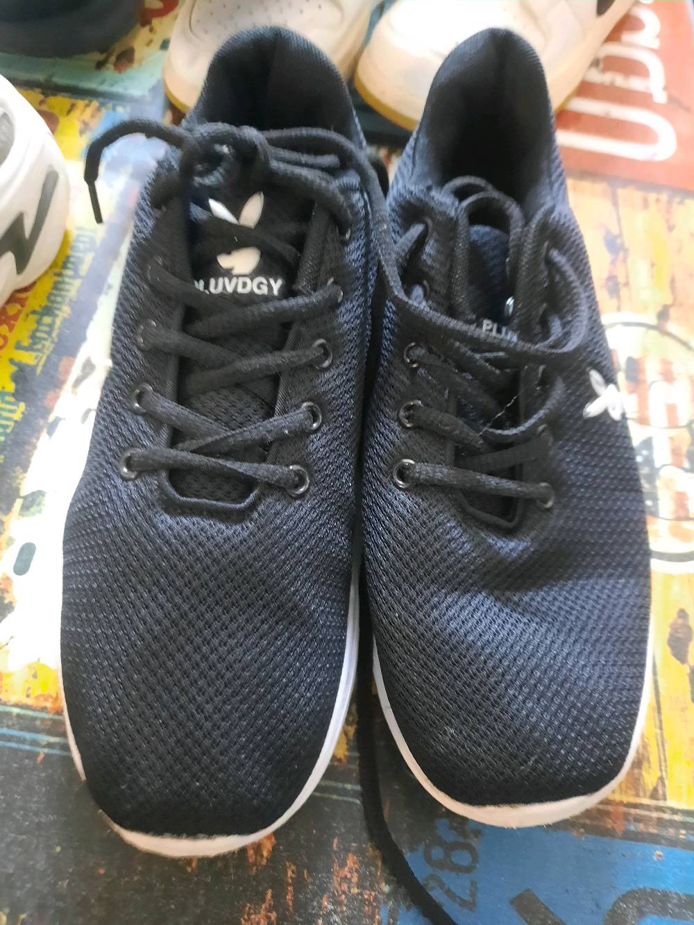 احذية بالة العدد ١٧ الصور بس ١٠ مشكلة التطبيق ما اكدر أضيف البقيه الجودة عالية بيع شلعه السعر ١٢٠ الف 