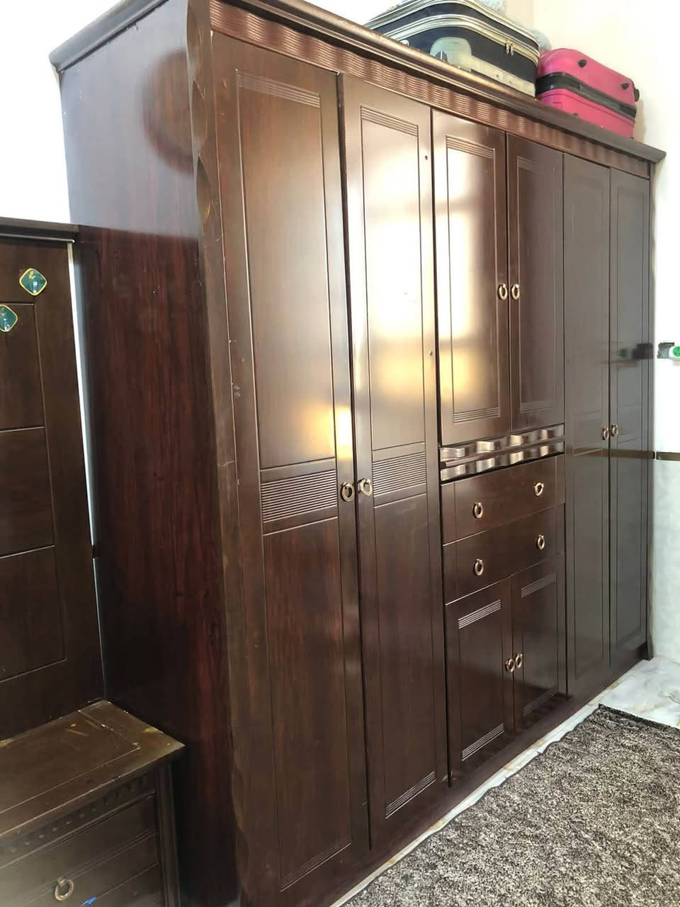 غرفة نوع تركي أمدي اڤ الوزن الثقيل تجي 7قطع مع دوشك طبي الغرفة بعدهة نضيفة وجاهزة مثل ماموضح بلصور السعر والتفاصيل اكثر راسلني خاص وتدلل مكاني الرمادي البوفراج الجمعية الثانية قرب جامع ستاذ فواز


**إذا كنت صاحب هذا الإعلان وتريد حذفه لأي سبب، رجاءا أرسل رسالة إلى الدعم الفني**