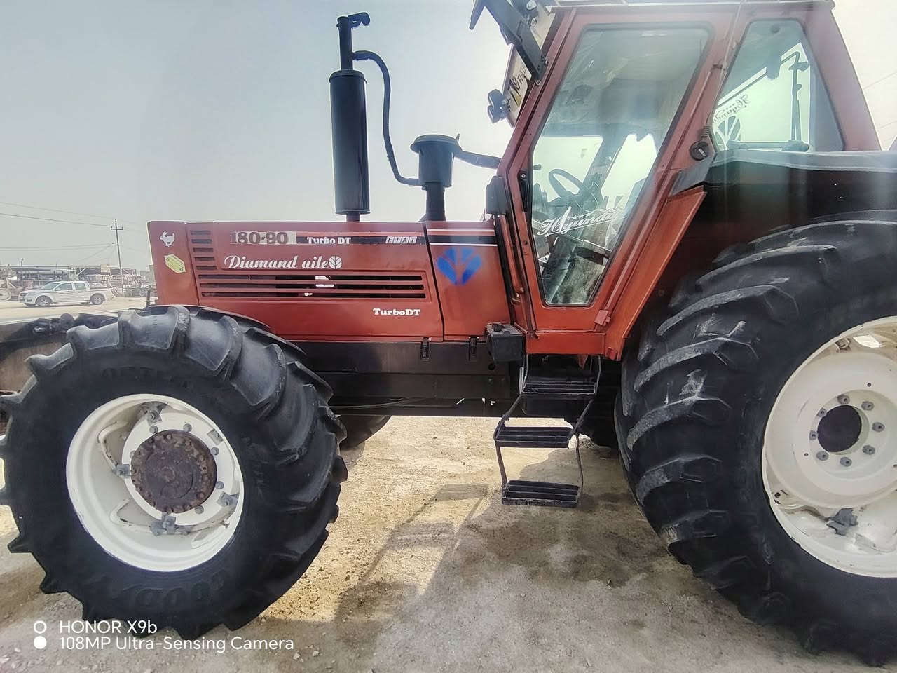 اللهم صل على محمد وال محمد
موجود فيات حجم 180 فول موصفات 1 منفيس دخول جديد شرط فحص كله شركه مكفول
عدد 2 فول موصفات 1 /1
يرهم مراوس
***********
مكان واسط الزبيديه معرض حجي حاتم ورور
شرط فحص كله شركه
