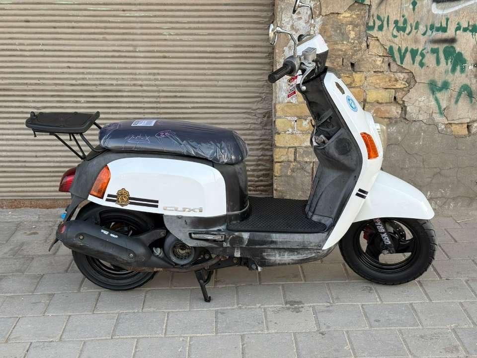 السلام عليكم دراجه ماكس بوليس دراجه كله شغال سلف هندر اشایر كهربائيات ما بيها اي نقص جيب فيتر وتعال افحص دراجه بلاديه حلوه بالعافيه ع الياخذها السعر (700) العنوان بغداد مدينه الصدر اتصل على رقم ***********
