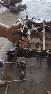 السلام عليكم من رخصة الادمنيه تم وصول دشالي تقديم وترجيع  اليوم تم تصليح وتبديل دشالي كشن امامي تاهو موديل ٢٠٠٧ العنوان كسرة وعطش الفرع الرابع قرب قاسم توفرت جميع انواع الدشالي تقديم وترجيع ورفع امام وخلف #دوشمة_صلاح_ابو_يوسفف

#يوسف ***********
#فايق 0771102675
