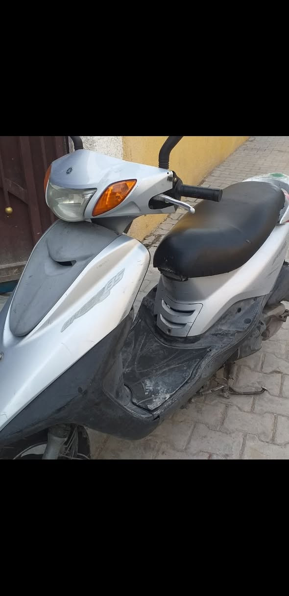 ***********
مكاني بلوشاش 
٧٠٠ الف
