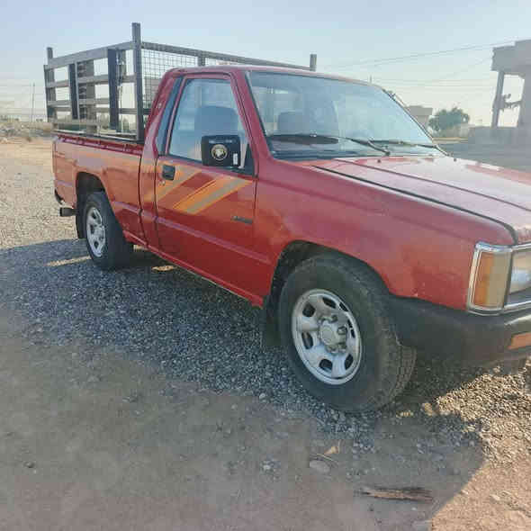 السلام عليكم ورحمة الله وبركاته 
مكلف بالنشر لاخاص ولاتعليق ارد 
اتصل ع رقم 
مسبوشي 1989
للبيع ب 28 وبيها مجال 
رقم صلاح الدين قاصرين 
كير محرك شرط 
صدر تايرات شرط
داخلها خارجها شرط لاخياس ولا صبغ 
سياره نكرة سلف 
كهربائيتها كلها شغاله 
للأستفسار الاتصال على الرقم
***********
