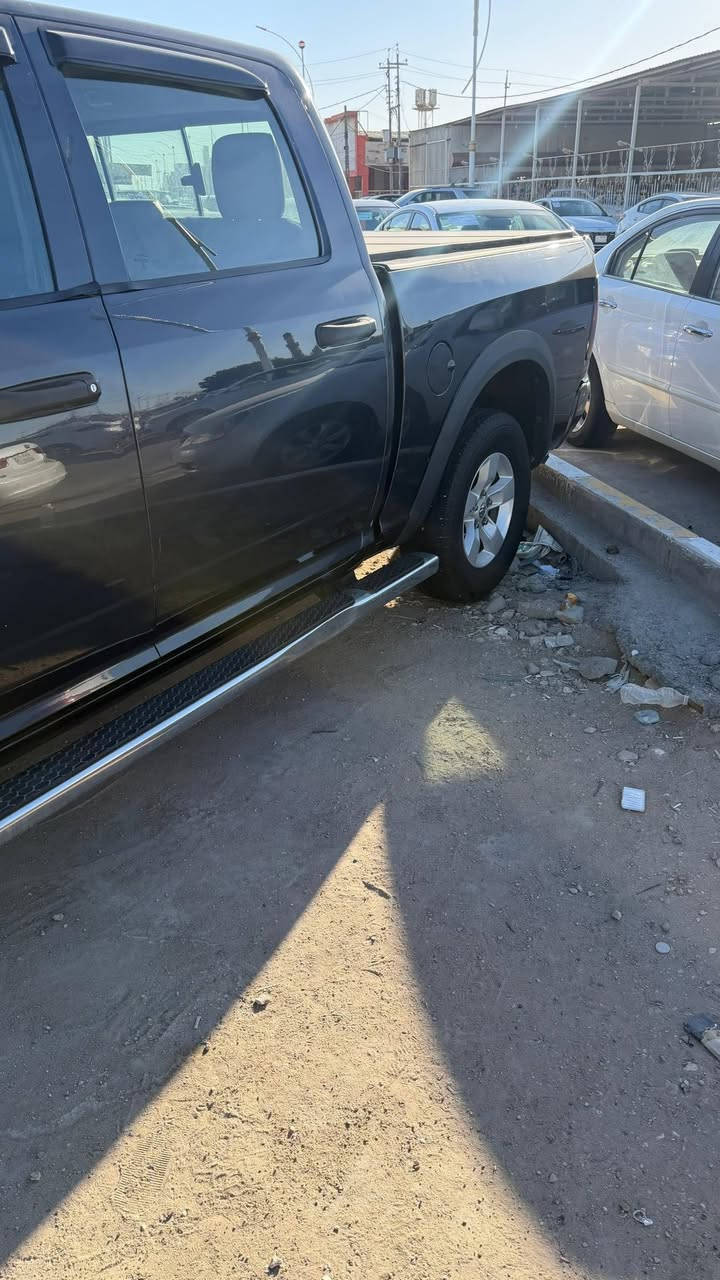 دوج رام خليجيه وكاله ليث العبيدي مكفولة حره باسمي رقم بغداد مكينه 5700 مكينه وكير وحداديه 100/100 جازه من كلشي عنوان ناصرية حي الشموخ رقم هاتف ***********
