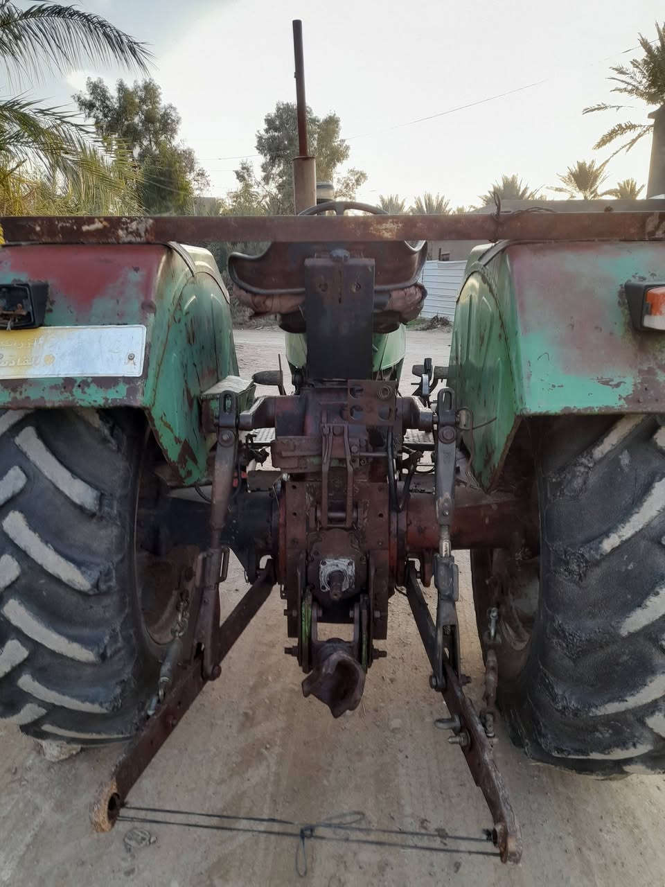 سيرت للبيع موديل ٢٠٠٠ رقم وسنويه كير محرك واكسل جهاز رفع كله مكفول العنوان بغداد الطارميه الهاتف ***********كورك ***********
