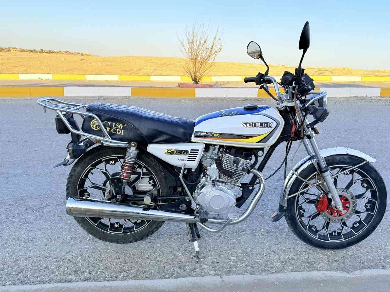 سلام عليكم

للبيع ‏إيراني موديل 2024
شرط كفاله عامه 
محرك 150 بلادي مامفتوح خلاص 

دراجه نضيفه حيل اي نقص ماكو


**إذا كنت صاحب هذا الإعلان وتريد حذفه لأي سبب، رجاءا أرسل رسالة إلى الدعم الفني**