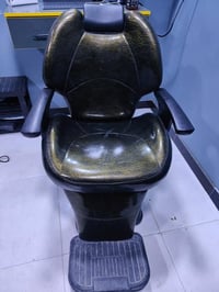 كراسي • نظافة ٩٠٪ • بغداد