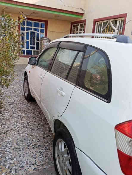 السلام عليكم سياره شيري تيكو سياره موديل 2011 سنويتهه تنتهي لحد 2030 السياره متروكه صارللهه هواي بيهه خياس قليل موضح بل صوره خاص موجود وهاذا رقمي بي واتساب *********** مكاني بغداد الحسينيه المعامل السعر 45 وبيهه مجال
