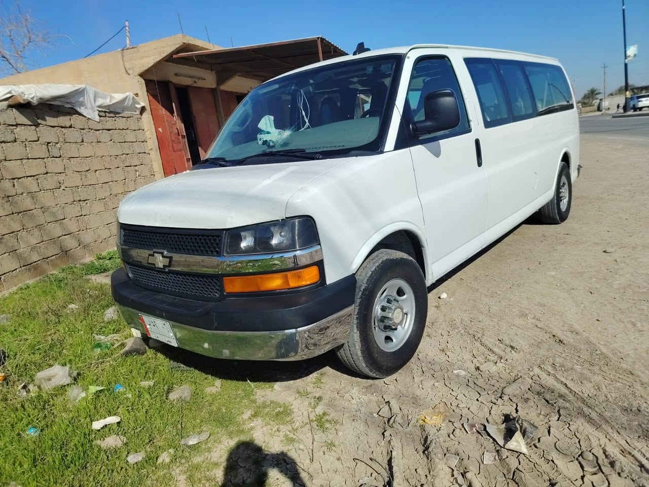 السلام عليكم شباب سفانه 2016 رقم بغداد للبيع فقط السياره مكفوله كفاله عامه ماناقصهه اي شي شرط السونار اتصال فقط 
*********** السعر 175 ورقه
