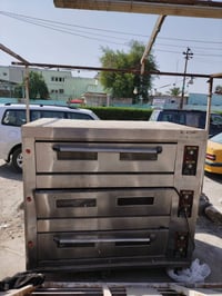 البيع فرن طبقي مستخدم نظيف جميع كهربائيات و ساعات و جداحات شغالات مكان...