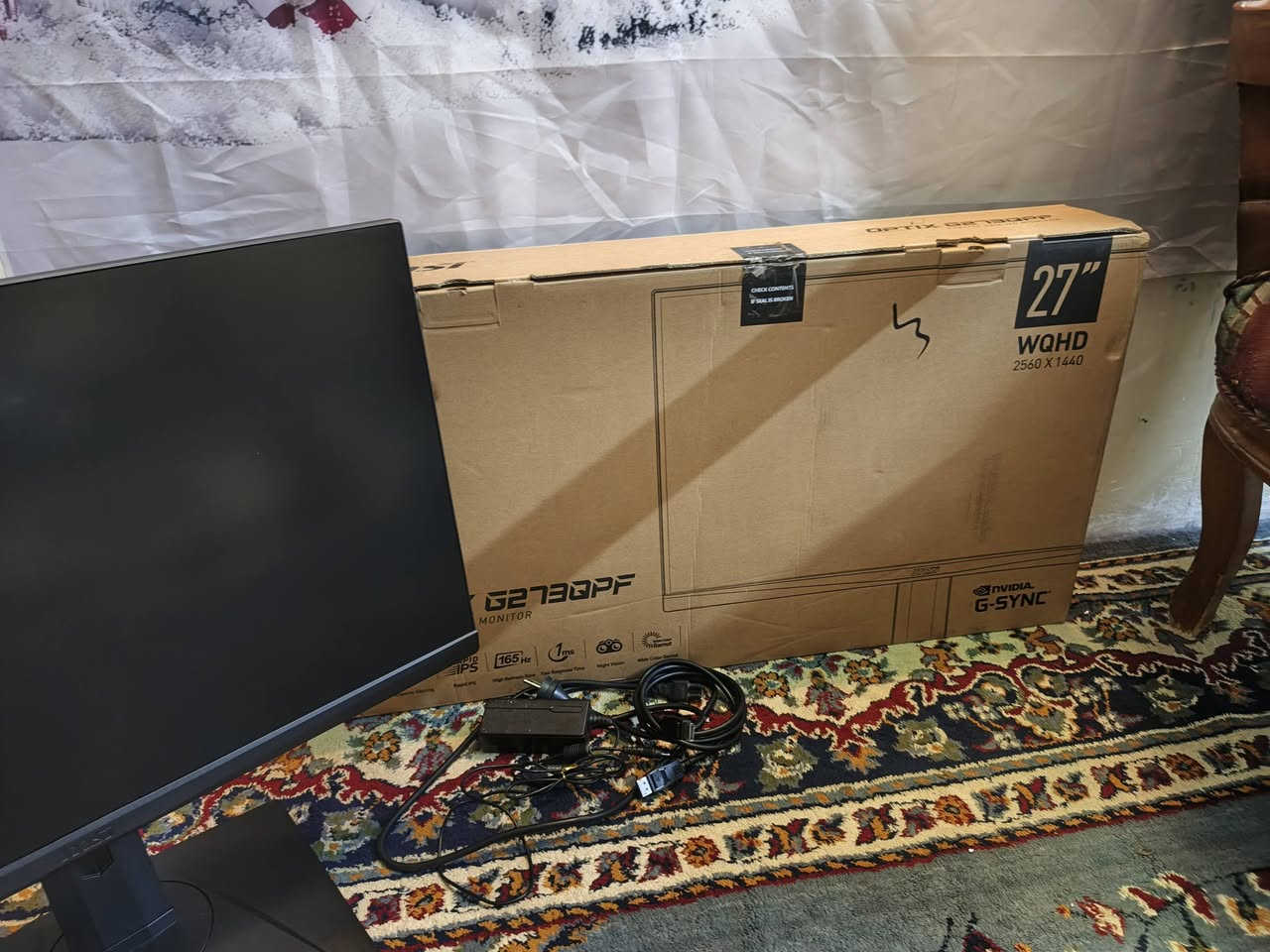 السلام عليكم
شاشه msi optix g273qpf 
نظافة 100%
2k
27
165
fast ips
1m
hdmi 2.0.b
مابي اي خلل مكفوله من كلشي 
لا شخوط و لا ديد بيكسل
كامله اغراضه و الكارتونه
السعر 210 الف  سعر نهائي
مكان بغداد البياع
متواجد واتساب
***********
توصيل محافظات ماعندي
