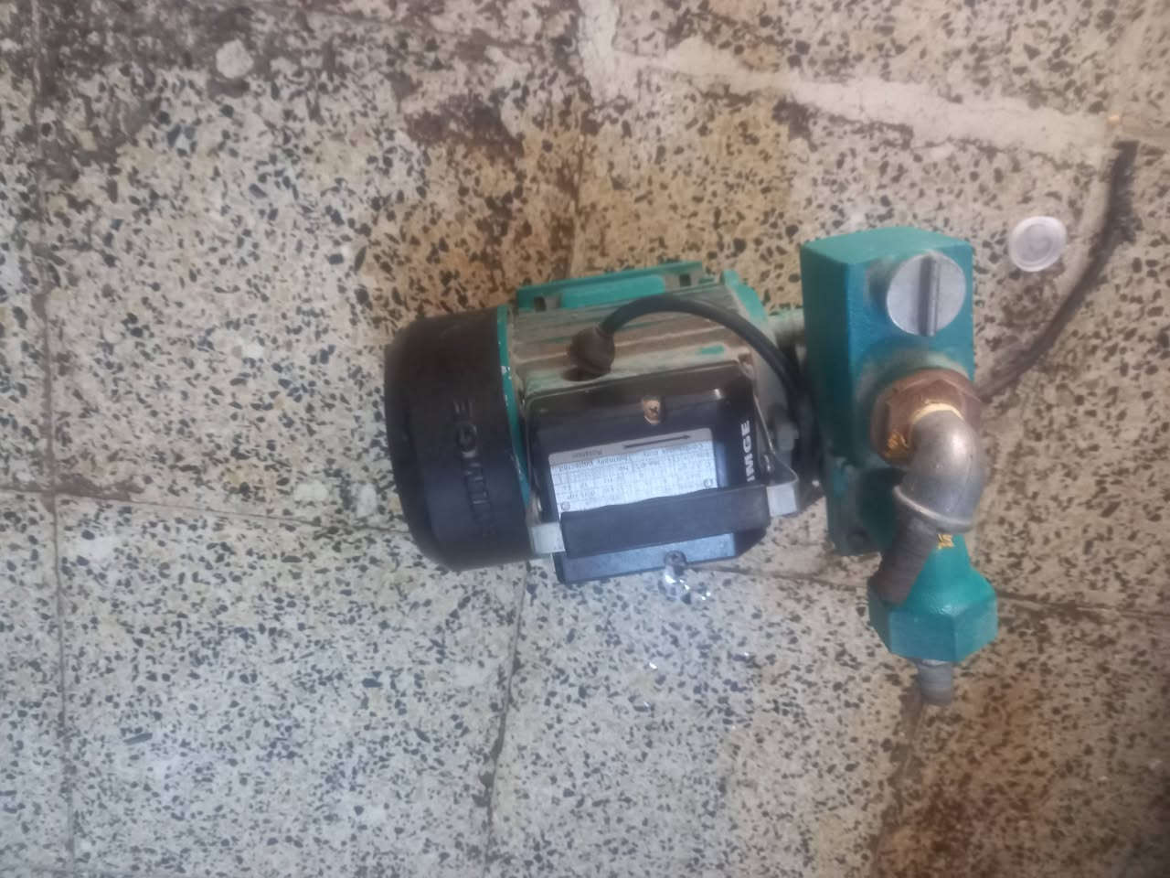 مبردات حجم وسط لوحده ٨٠ ماطور ماء جديد ٦٥فلتر بلازمه ٧٠


**إذا كنت صاحب هذا الإعلان وتريد حذفه لأي سبب، رجاءا أرسل رسالة إلى الدعم الفني**