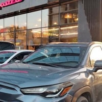سيارة كورلا كروس هايبرد وارد امريكي موديل ٢٠٢٤ مواصفات se تبريد قطعتين...