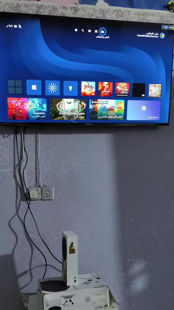 السلام عليكم اكس بوكس سيريس اس كامل ملحقات جويستك وحده جدا نضيف ماداخل تصليح بي العاب محفوظه داخل الجهاز واضحات بالفيديو مع شاشه حجم 55فور كي 120هرتز من شركة كنوود جديده استخدام قليل سعر الشاشه وحده 400وبيه مجال وسعر الجهاز 350وبي مجال سعرهن ثنينهن 650وبي مجال مكاني ناصريه مركز
***********

