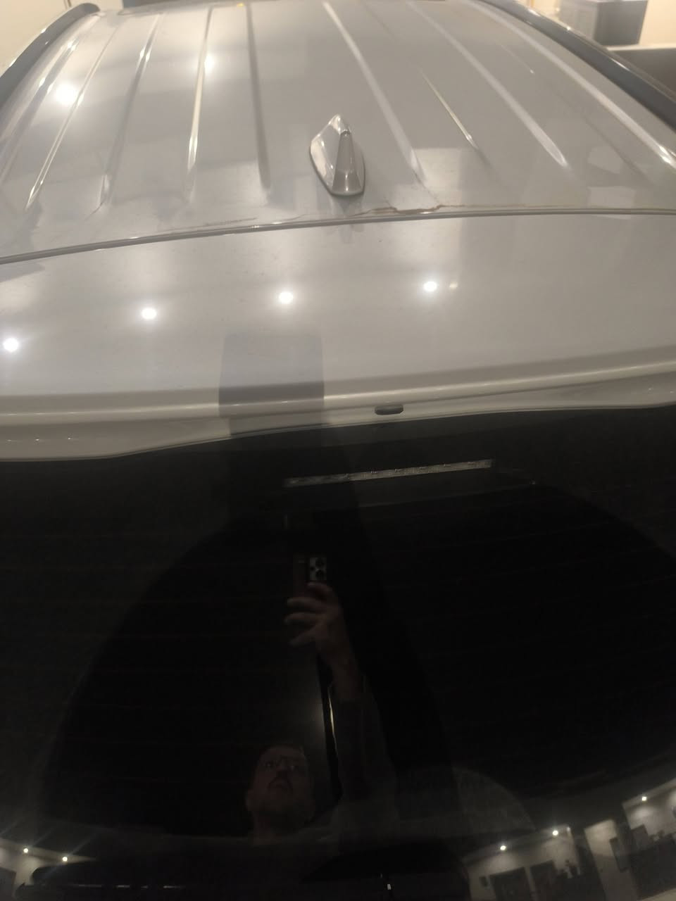 تويوتا كورلا كروز خليجي هايبرد موديل 2025 بحاله الزيرو
جديده جدا فقط تعديل بارد اربع اصابع بالباب الخلفي رقم بغداد 
عداد المسافه 4 كم 
المواصفات
 فتحه سقف 
رادار امامي
تبريد شاشه قطعتين
 نضام تحديد مسار
 شاشه ابل كار بلي
نضام ترحيب عن قرب ذاتي قياده الاليه تحكم مقود اربع جهات بلوجكتر  سبايدر و حمالات 
واكرر السياره جديده جدا وبوضع الزيرو    سعر 170
مكانه حي الجامعه        11442444 077


**إذا كنت صاحب هذا الإعلان وتريد حذفه لأي سبب، رجاءا أرسل رسالة إلى الدعم الفني**