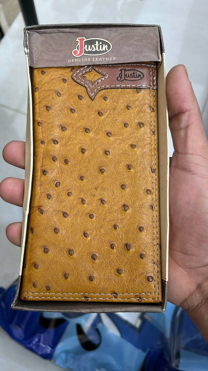 السلام عليكم محفضات جلد طبيعي اصلي ميه بل ميه سعر القطعه ٧ الي يحب يتفضل خاص جلد داخل وخارج اكوبيهن مكرر واكو بيهن موديلات


**إذا كنت صاحب هذا الإعلان وتريد حذفه لأي سبب، رجاءا أرسل رسالة إلى الدعم الفني**