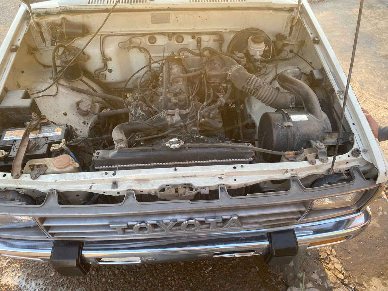 السلام عليكم بيكم للبيع موديل ٨٨ رقم صلاح الدين بعدهي على بلاد مابيهه اي طخه والا صبغ صدر  كامل تخم تاير مابيهه اي نقص مكاني بغداد حي الجهاد  السعر ٧٠وبيهه مجال وهذا رقمي ***********
