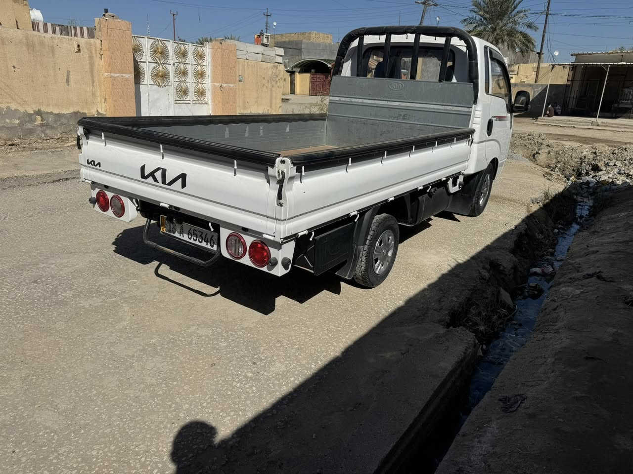 سياره كيا بنكو للبيع  موديل2023
ماشيه 60000 حقيقي رقم بابل مكفوله كفاله عامه 
سستم كامل كامره حساسات السياره زيرو
تحويل ثاني يوم 
العنوان بابل
السعر /155ورقه وبيه مجال
للاستفسار /***********
