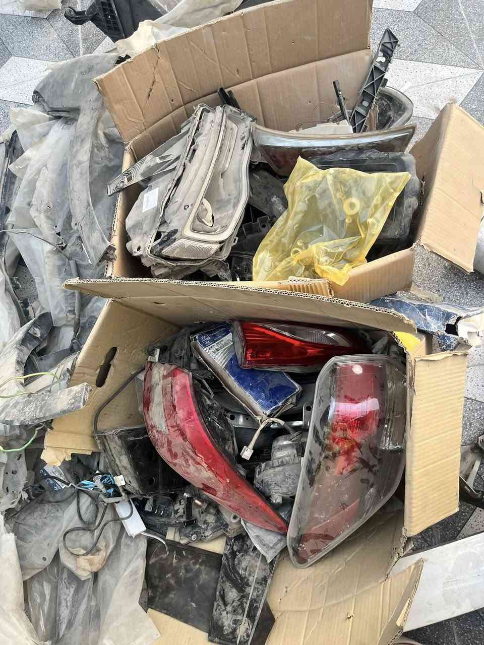 غراض تفصيخ مال كوري منوع للبيع شلع ***********
