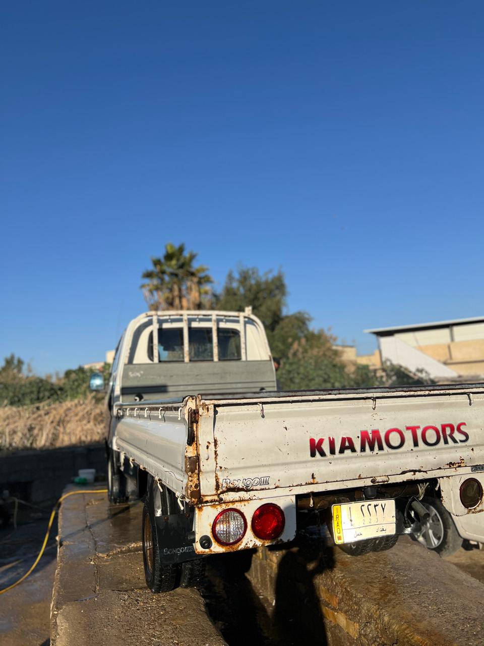 لسلام عليكم 
كيه موديل ٢٠٠٦ مكفوله من الحادث كير صدر تخم تاير باتري منضومه مال تبريد بس نقصه غاز  محرك يبخر 
السعر ٧٥ مكاني بغداد ابو غريب /***********
