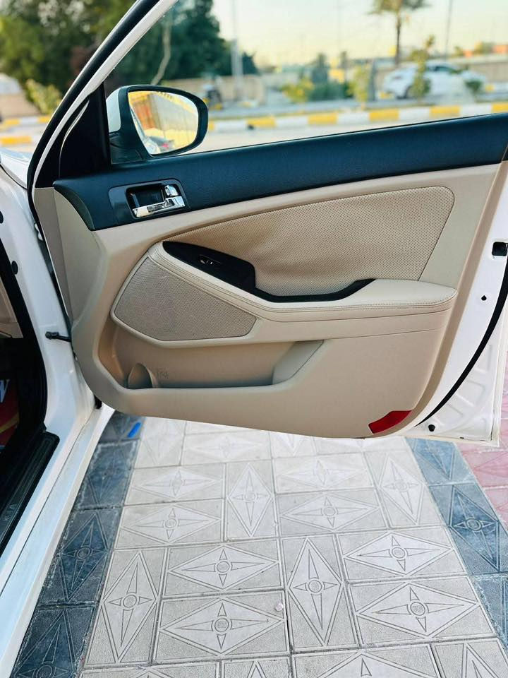 السلام عليكم
كيا اوبتيما خليجي 2013 حره بأسمي رقم بصره دولي خليجي مكفوله ضربه وصبغ وتبديل كفاله عامه فول مواصفات  بصمه .بصمة بوب. تحكم ستيرن. شفتات ستيرن .ايكو .كشنات جلد .حساس  خلفي. كامره .ويل كب 18.بني رامه .محرك 2000دوش للعلم السياره جديده وجاهزه ستخدام شخصي السعر ١٤٧وبيها مجال بسيط مكان الناصريه المركز الاتصال ***********
