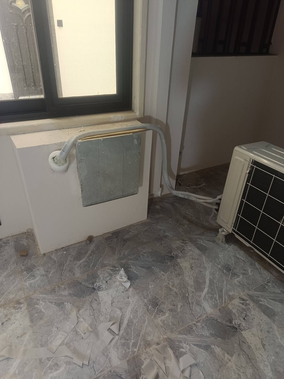 بفضل الله وحمدة تم تجهيز وتركيب سبالت ميديا تكييف من قبل كادر ورشة البشير لتدفئة  والتبريد العمل في الموصل تحياتي لجميع ***********
