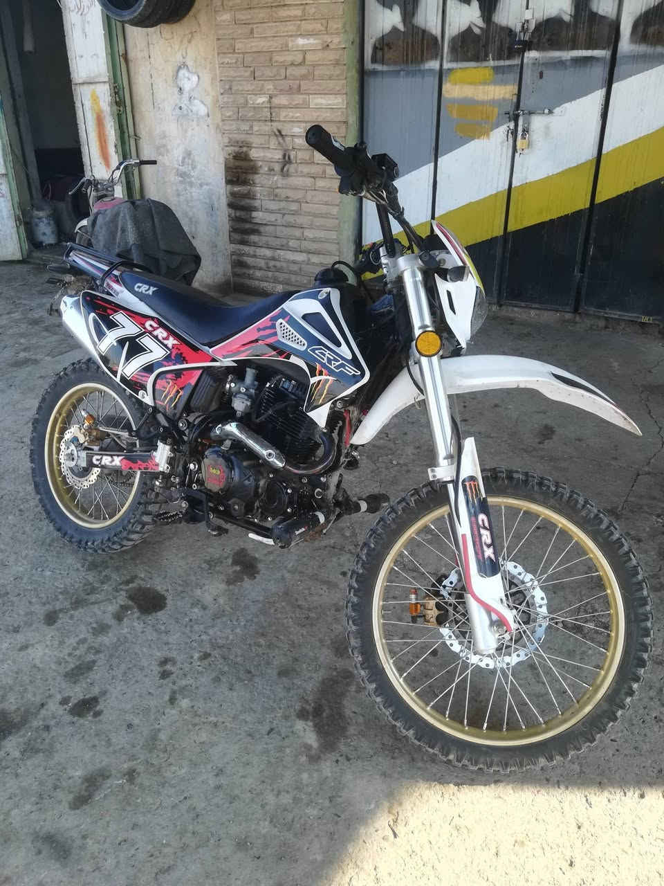 السلام عليكم
CRX250
للبيع و يرهم مراوس بشنك مكمرك موديل 2025
الدراجه فول نشاط شلعه و معدل خير من الله
اكفلك محرك و شاصي
للاستفسار ***********
