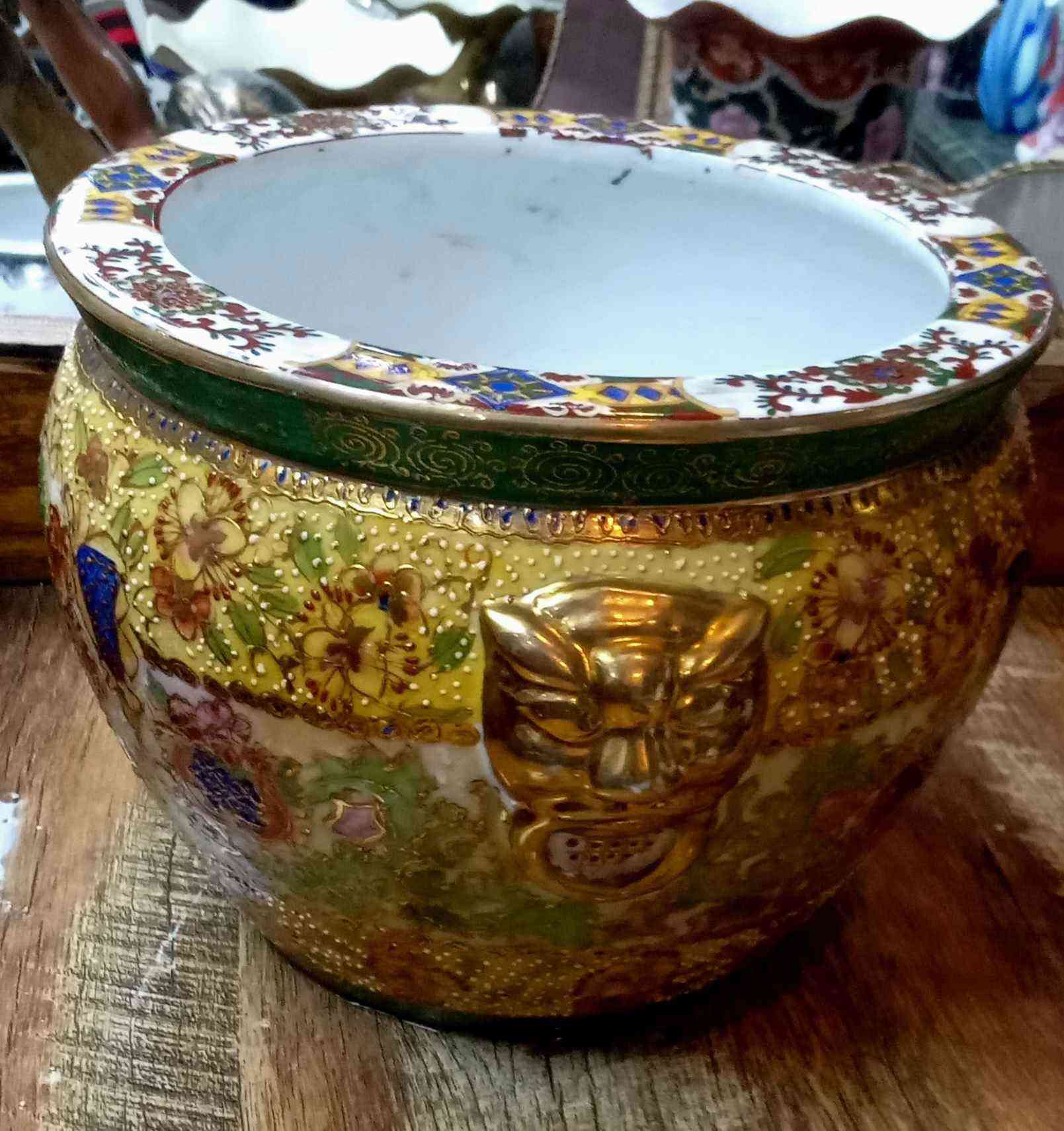 كاشبوه  شنواه نادر
شغل بارز 
رأس اسد علي الجانبين 
ارتفاع ١٧سم 
قطر ٢٢سم 
السعر ١٤٠٠ جنيه 
يوجد شحن وتوصيل 
الابراهيميه شارع الليجاتيه بجوار صيدليه خليل 
٥١ شارع نقراطيس 
لمزيد من المعروضات اضغط(( تفاصيل البائع))
ولمتابعه ما هو جديد من معروضات اضغط(( متابعه )) الاسكندرية, مصر


**إذا كنت صاحب هذا الإعلان وتريد حذفه لأي سبب، رجاءا أرسل رسالة إلى الدعم الفني**
