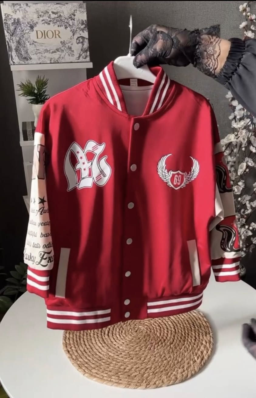 اي جاكيت او قمصله داخل المنشور ب8
قطعتين ب15🍡🍡🍡
التوصيل متوفر لبغداد والمحافظات 4 الاف


**إذا كنت صاحب هذا الإعلان وتريد حذفه لأي سبب، رجاءا أرسل رسالة إلى الدعم الفني**